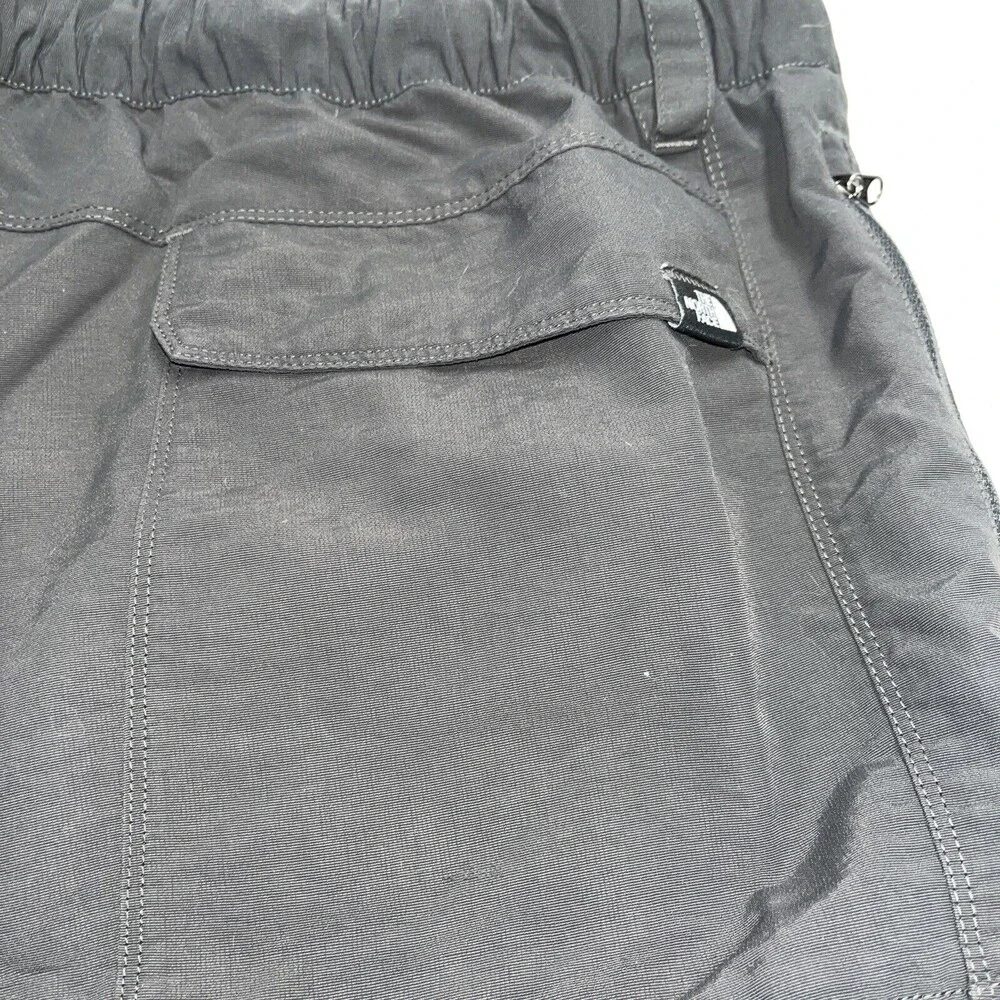 The North Face Men's Shorts Dark Gray Cargo Size XXL